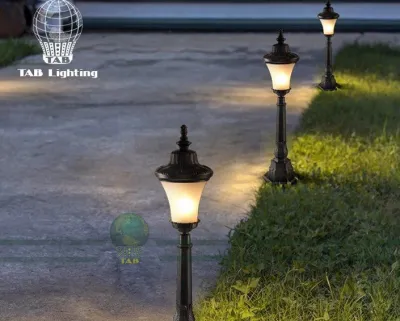 Mua đèn trang trí sân vườn ở đâu uy tín?